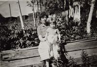 Westlie - Lindheim, Hjellum - 1962. Elida, Ingrid. Foto: Annar Westlie