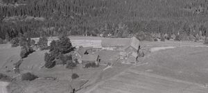 Widerøe Ner-Fjell 1951.jpg