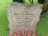Offiser og Aker-ordfører Wilhelm Hansen Færdens gravminne. Foto: Stig Rune Pedersen
