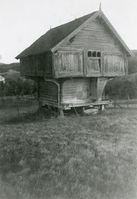 19. Yli Øvre, Telemark - Riksantikvaren-T167 01 0168.jpg