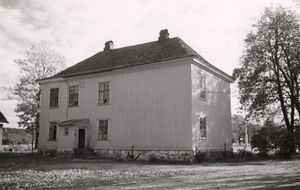 Yttersø, Vestfold - Riksantikvaren-T093 01 0101.jpg