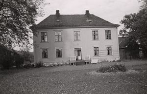 Yttersø, Vestfold - Riksantikvaren-T093 01 0103.jpg